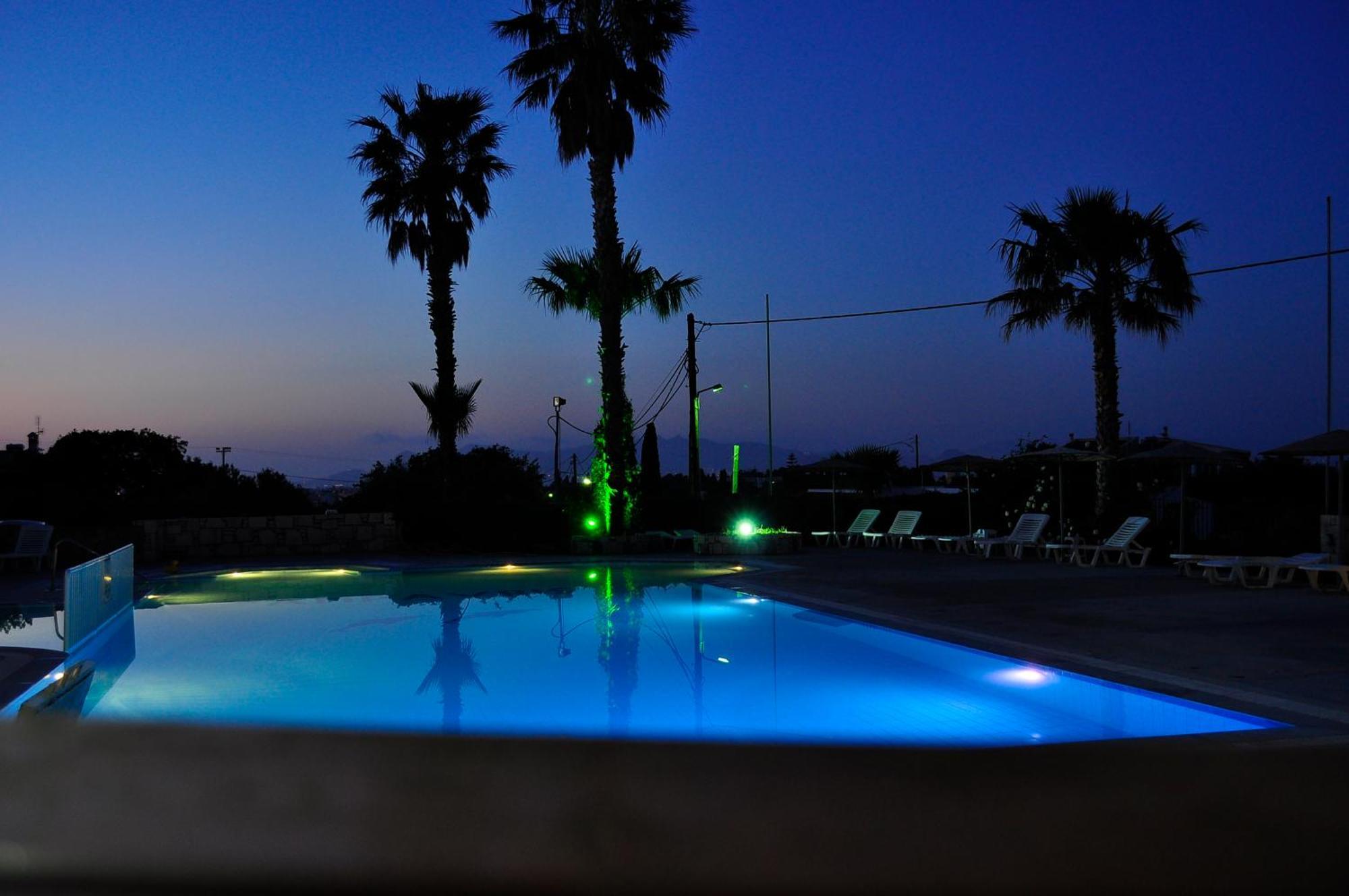Ampavris Family Apartments Cidade de Kos Exterior foto