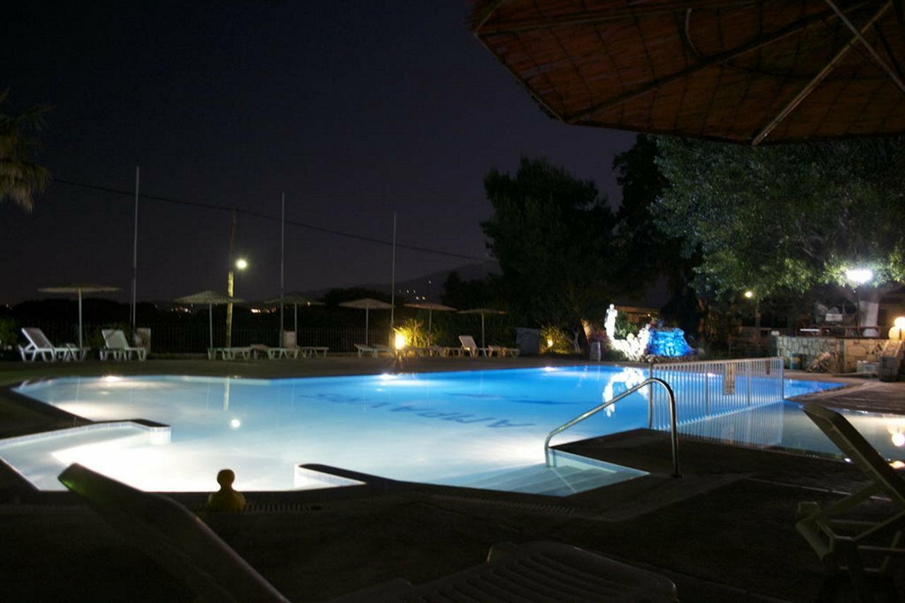 Ampavris Family Apartments Cidade de Kos Exterior foto
